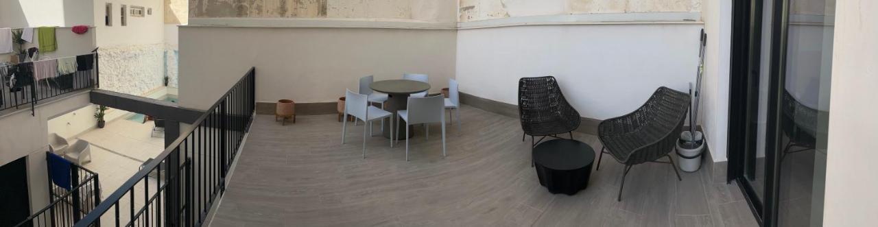 Apartamentos Breton 17 Suite Con Terraza Alicante Exteriör bild