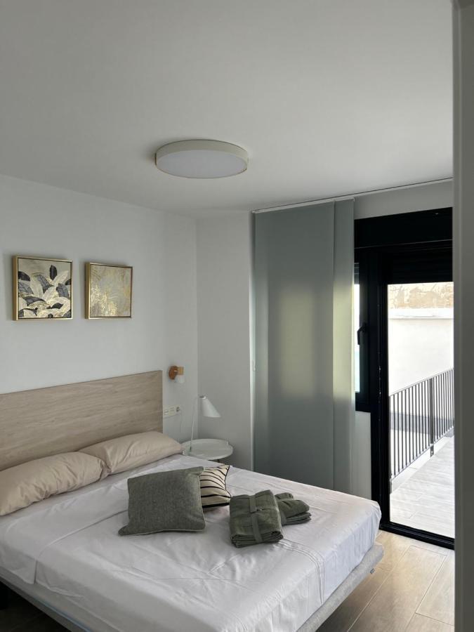 Apartamentos Breton 17 Suite Con Terraza Alicante Exteriör bild